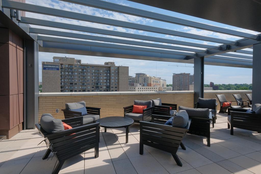 Global Luxury Suites In Downtown Bethesda Exterior foto